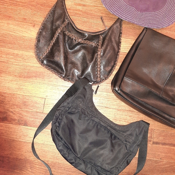 Non-leather purses (4) - Picture 4 of 4